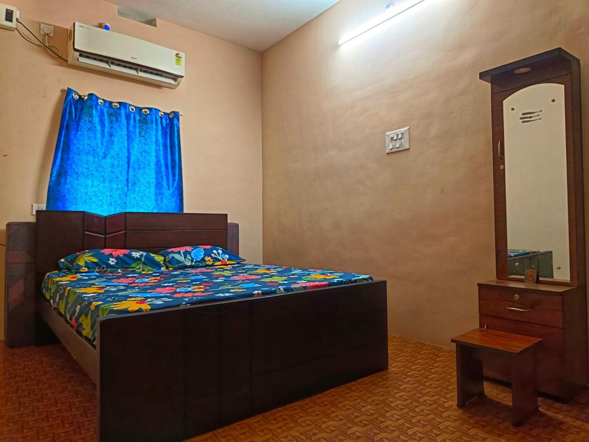 Shivalaya Farmstay Located Amdist Coconut Farm With River Access Near Isha,Adiyogi,Siruvani Alāndurai Zewnętrze zdjęcie